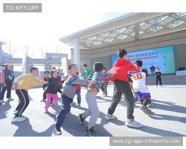 冠军球队球员携手社区开启青少年体育新篇章