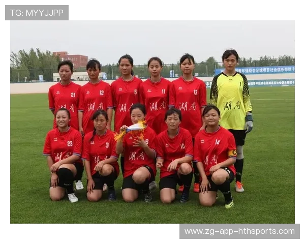 联盟鼓励俱乐部开展女性足球推广项目